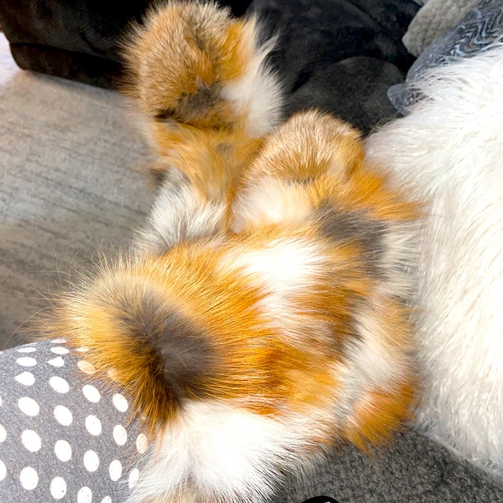 Fox fur boots